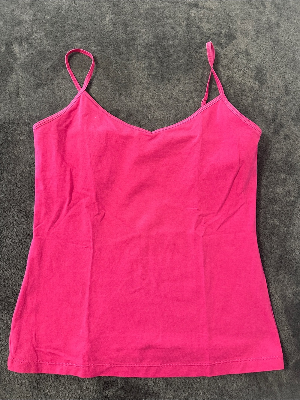 Old Navy Hot Pink Slim Spaghetti Strap Camisole / new without tag